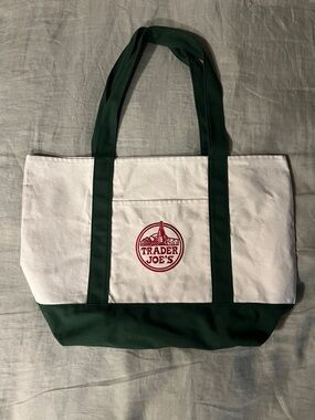 Green trader Joes tote